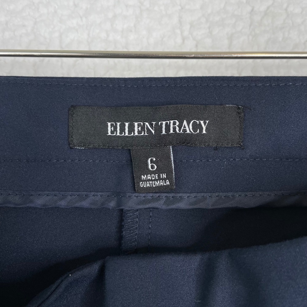 Ellen Tracy Navy Blue Tailored Ankle Pants Slim Fit Career Workwear Size 6 - Picture 9 of 10
